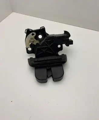 Audi A4 S4 B7 8E 8H Tailgate/trunk/boot lock/catch/latch 8P4827505C