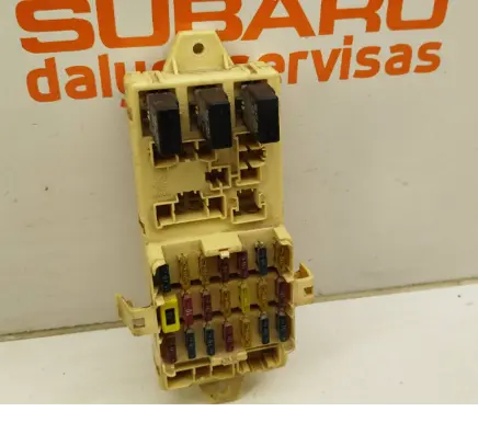 Subaru Legacy Fuse module 970418