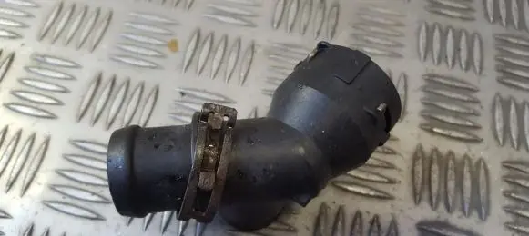 Volkswagen PASSAT B6 Engine coolant pipe/hose 1k0122291ad