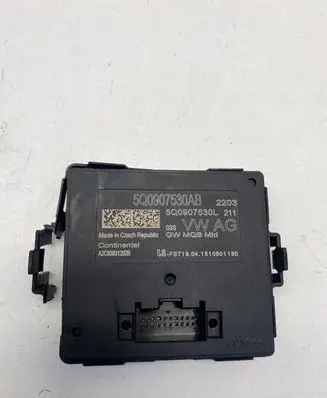 Volkswagen Golf VII Gateway control module 5Q0907530AB