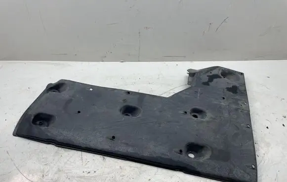 Engine splash shield/under tray
