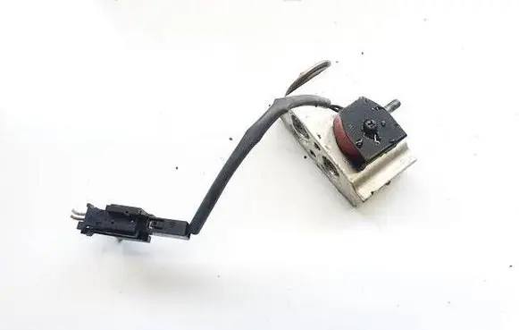 Air conditioning (A/C) expansion valve