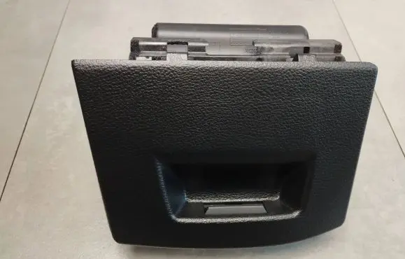 BMW X5 F15 Glove box 30772273