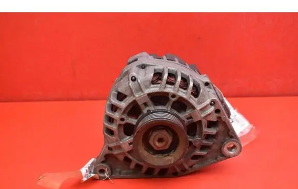 Volkswagen PASSAT B5 Generator/alternator 06B903018DX