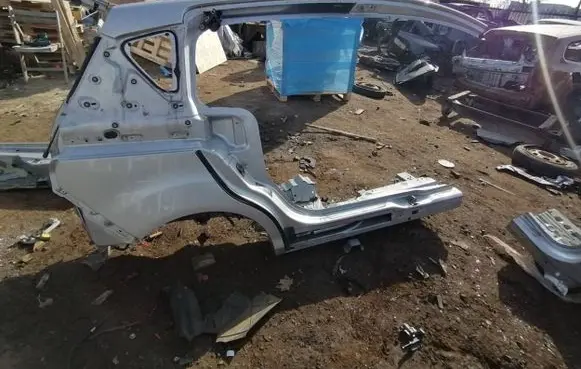 Ford B-MAX Rear quarter panel 