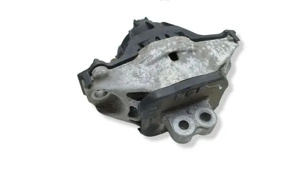 Jeep Grand Cherokee WL Engine mount bracket 68375805AF