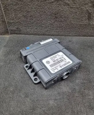 Audi Q7 4L Gearbox control unit/module 09D927750KC