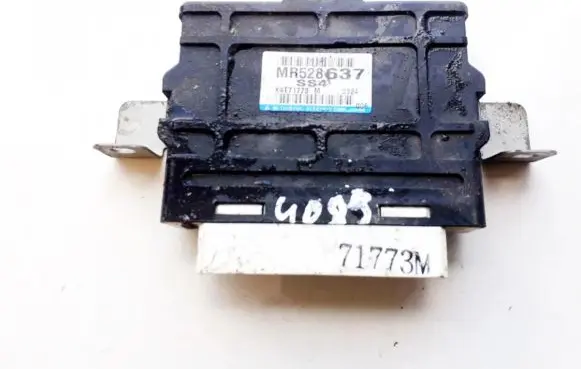 Mitsubishi Pajero Gearbox control unit/module mr528637 x4t71773