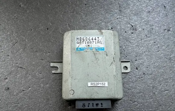 Mitsubishi Pajero Cruise control unit/module MB686443