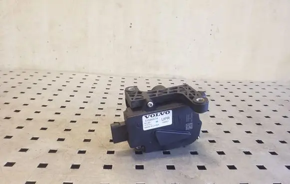 Volvo XC90 Electric auxiliary coolant/water pump 31686974 5810R1006