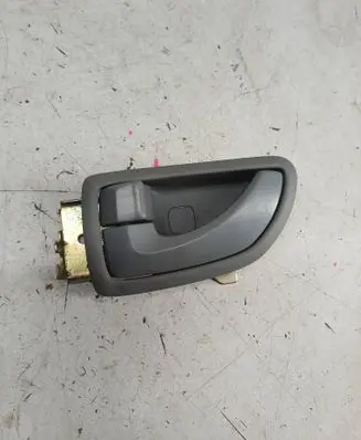 KIA Sorento Front door interior handle 826123E000