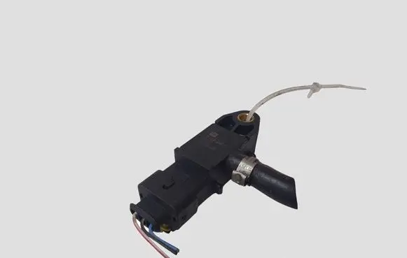 Opel Insignia A Exhaust gas pressure sensor 55566186
