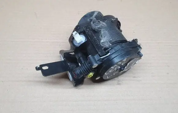 Nissan Leaf I (ZE0) Front seatbelt 640512700B 0620160318 080X099LH