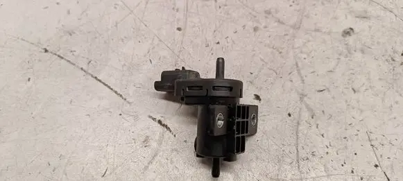 Peugeot 508 RXH Turbo solenoid valve 9665558580 331422039