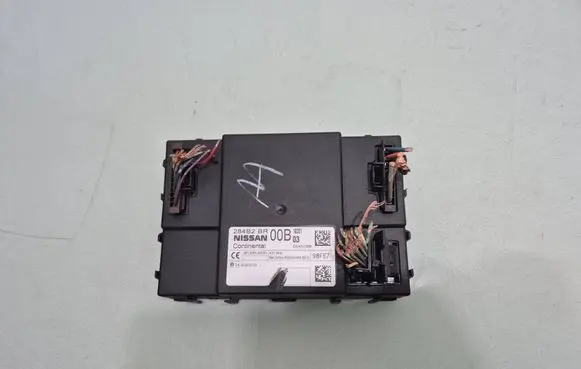 Nissan Qashqai+2 Comfort/convenience module 284B2BR00B