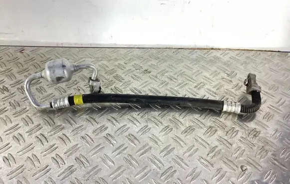Lexus CT 200H Air conditioning (A/C) pipe/hose