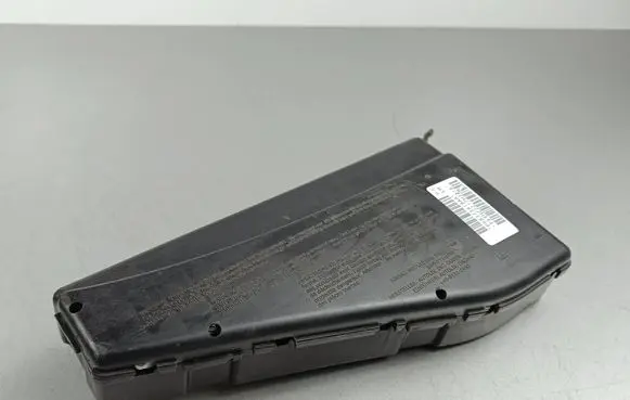 Jeep Grand Cherokee Seat airbag P68373919AA T94NZ2217H3018