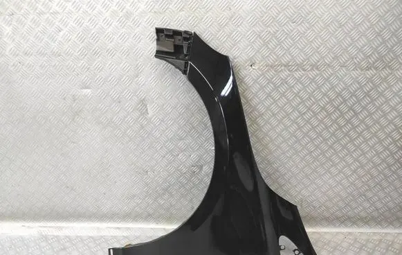 Volvo V40 Fender
