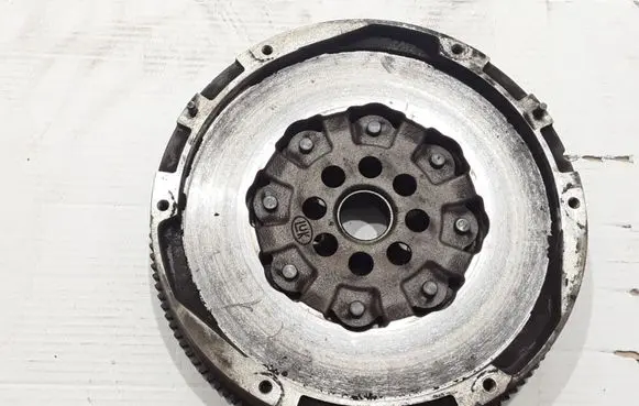 Opel Movano B Dual mass flywheel 302052036R