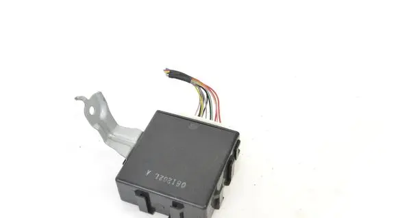 BMW 5 F10 F11 Alarm control unit/module 8973047021 2370003091