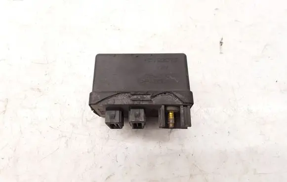Fiat Croma Glow plug pre-heat relay 55193073