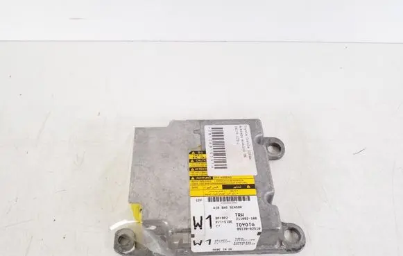 Toyota Corolla E120 E130 Airbag control unit/module 89170-02510