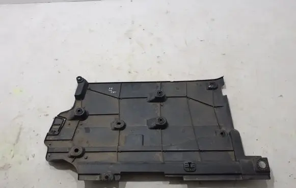 Renault Captur II Trunk boot underbody cover/under tray 748A21413R