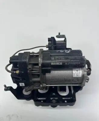 Audi Q7 4M Air suspension compressor/pump 4M0616005G 10R036089