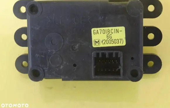 Mazda 323 F Air flap motor/actuator 2005037 HB601CB07 HB601CB07-6G