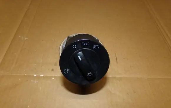 Volkswagen Polo Light switch 6q0941531b