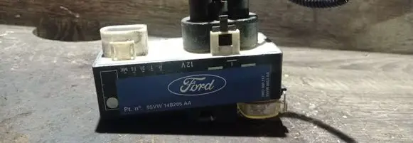 Ford Galaxy Coolant fan relay 7M0000317