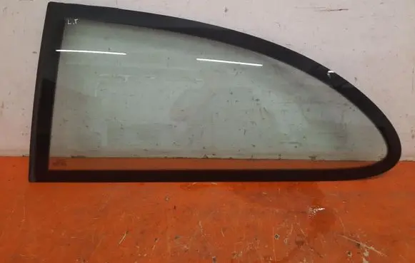 Seat Ibiza III (6L) Rear side window