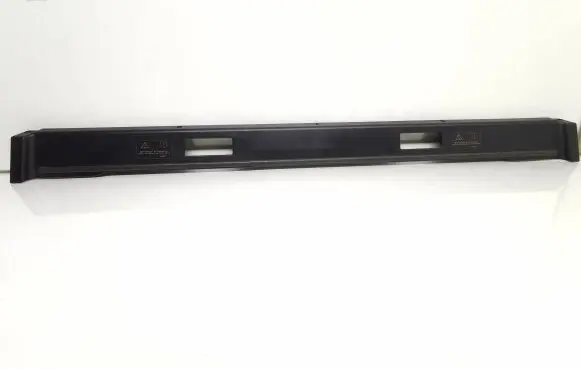 Trunk/boot sill cover protection