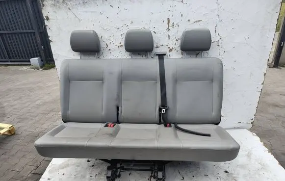 Volkswagen Transporter - Caravelle T5 Second row seats