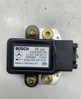 Mercedes-Benz E W210 ESP acceleration yaw rate sensor 0015404517 LU0015404517 0265005230