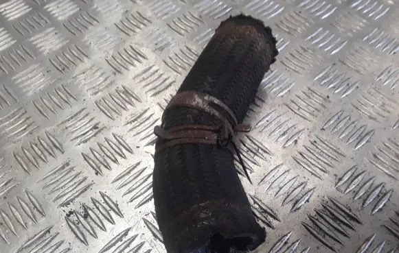 Chevrolet Cruze Intercooler hose/pipe