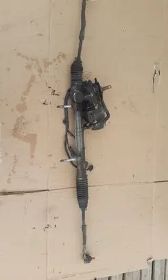 Peugeot 208 Steering rack 6820000190