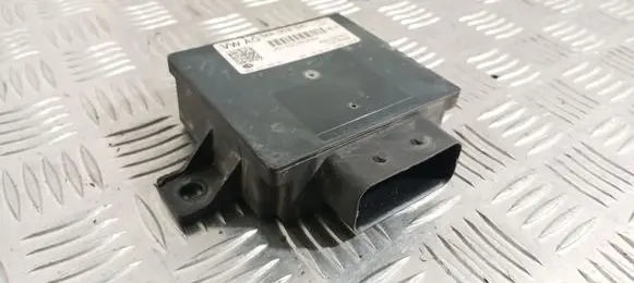 Volkswagen PASSAT B7 Power management control unit 3AA919041