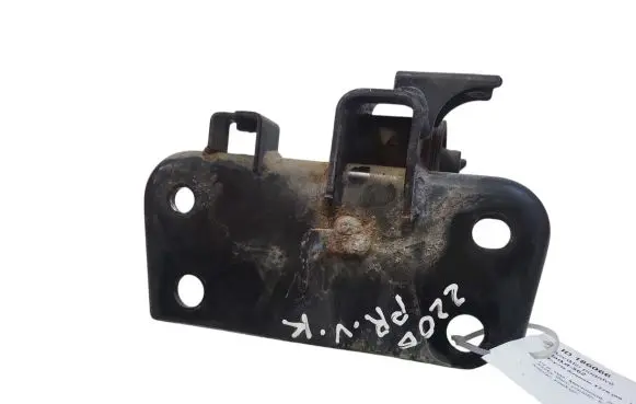 Toyota Avensis T270 Engine mount bracket