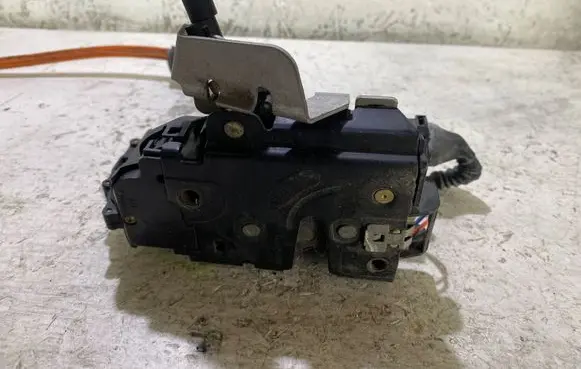 Audi A4 S4 B7 8E 8H Rear door lock 8E0839016C 1PA616307G