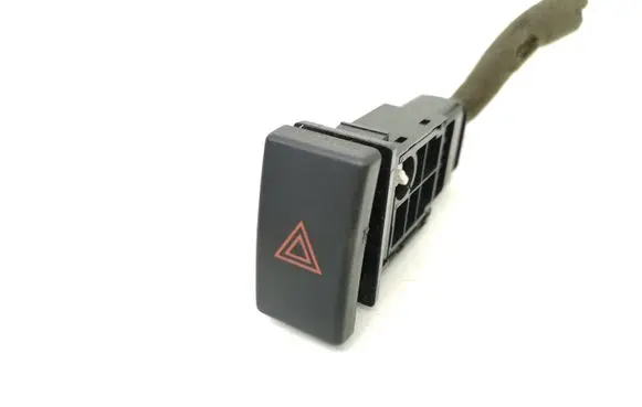 Toyota Avensis T250 Hazard light switch 157963 TR9503
