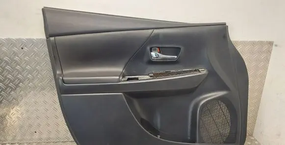 Toyota Prius+ (ZVW40) Front door card panel trim 67764G030 6762047720