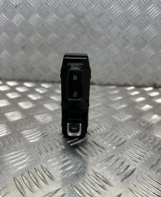 KIA Sportage Electric window control switch 93575F1520 PA52 1909300000451