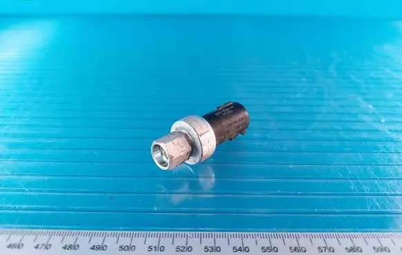 Ford Mondeo MK IV Air conditioning (A/C) pressure sensor 6F9319D594AA