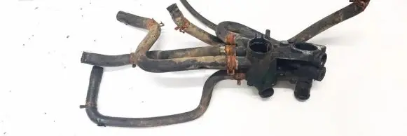 Volkswagen Golf III Engine coolant pipe/hose 032121111a 032121121