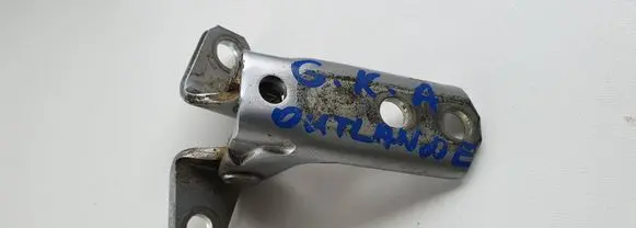 Mitsubishi Outlander Rear door lower hinge