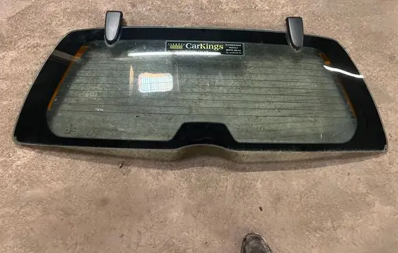 Jeep Cherokee III KJ Rear windscreen/windshield window 