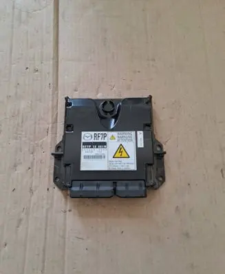 Mazda 5 Engine control unit/module RF7P18881N 2758006680