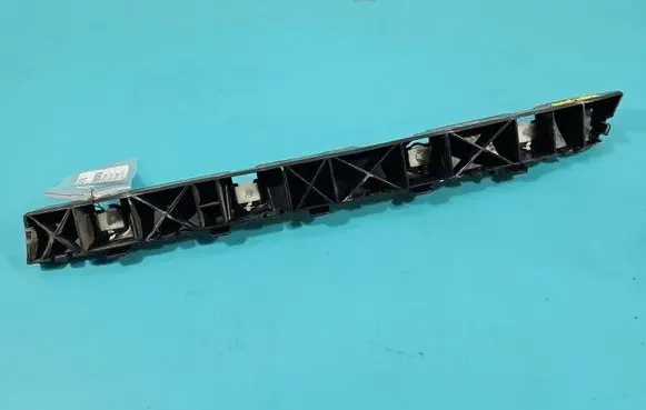 Hyundai Elantra VII Rear bumper mounting bracket 86654AA000 IMPRK1567079