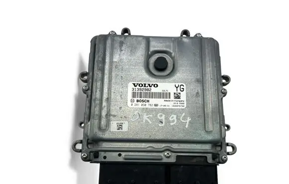 Volvo XC60 Engine control unit/module ECU 31392982 0281030782